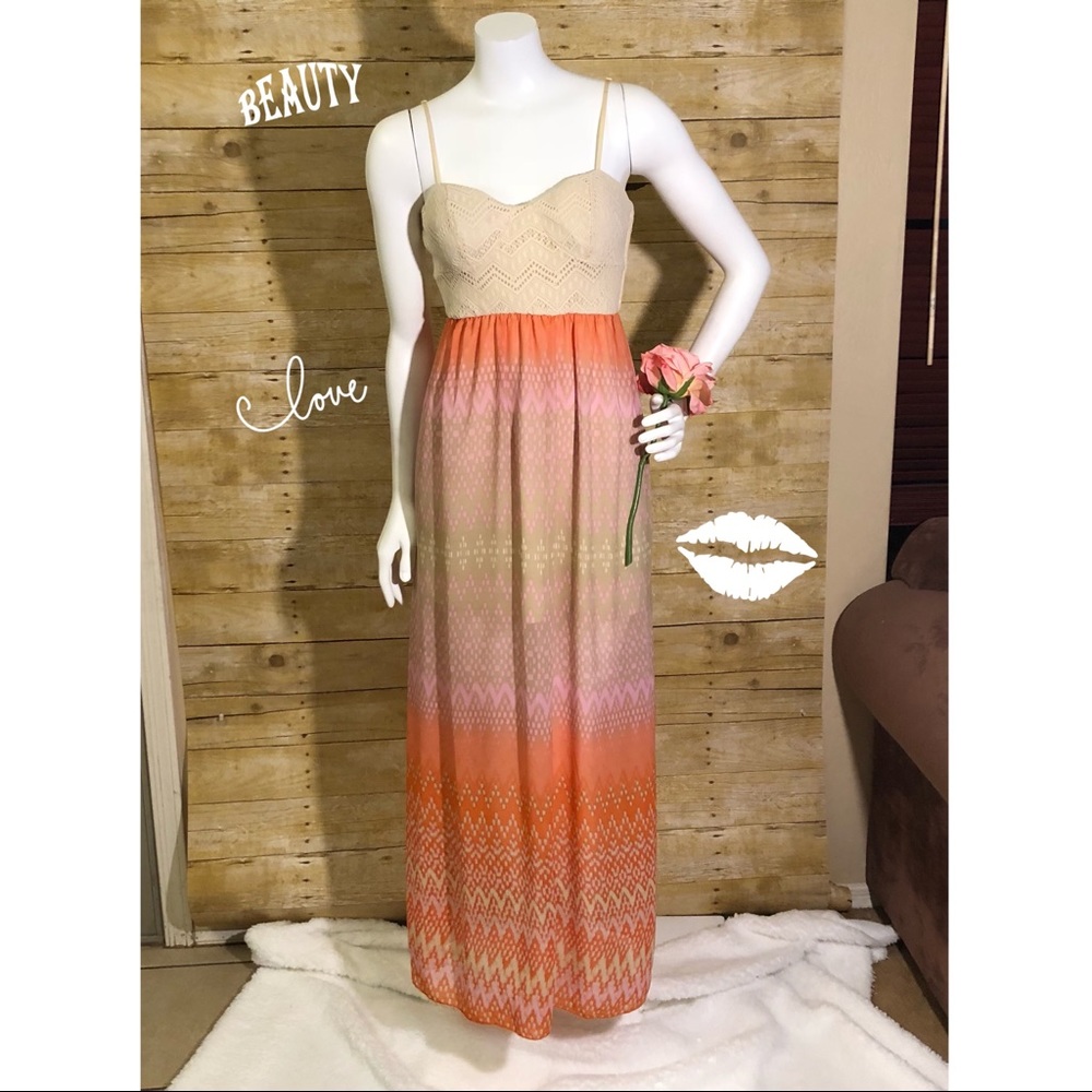 Trixxi Maxi dress size M